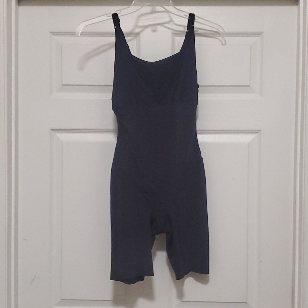 Sweet Nothings womans shapewear